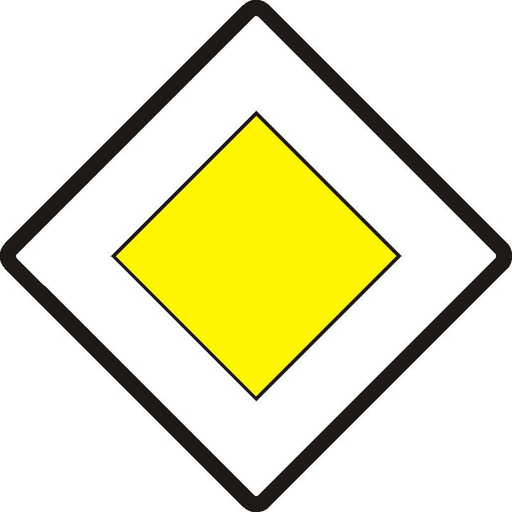 Indicator rutier Drum cu prioritate