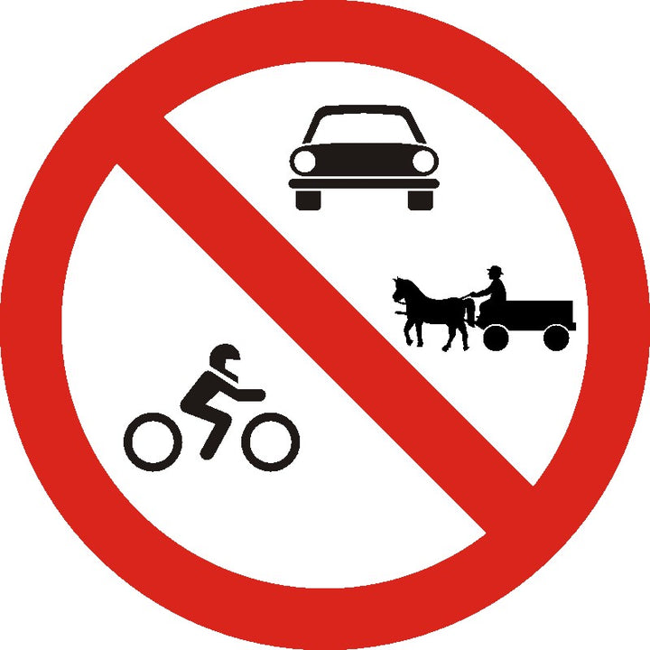 Indicator rutier Accesul interzis autovehiculelor și vehiculelor cu tracțiune animală